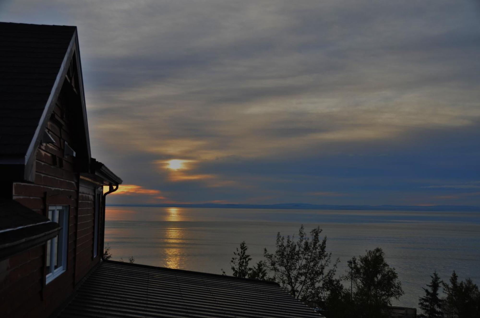 Auberge Des Eaux Vives La Malbaie Exterior photo